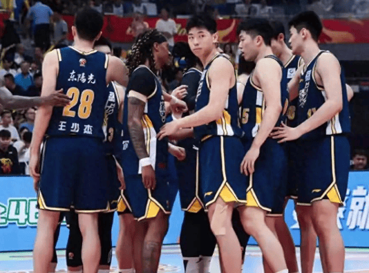 1xBET官方链接-明晚广东男篮对阵广州，传来4个好消息和1个坏消息，力争拿开门红